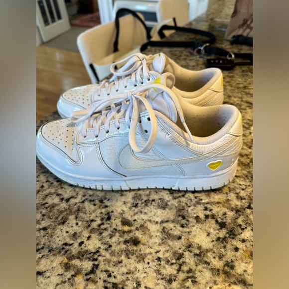 Nike dunks! - Picture 3 of 3